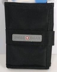 SwissGear RFID Blocking Airport ID Ticket Passport Wallet Black New in Package