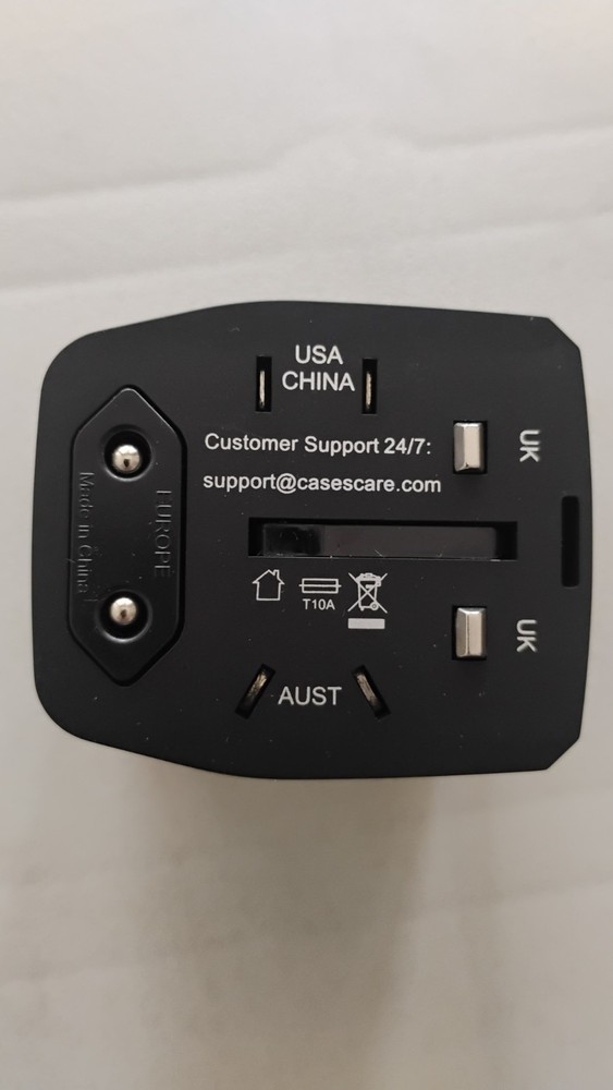 2000W Travel Converter/Adapter Combo Universal Portable Charger, GoTravel Brand