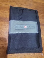 The RFID Protection Passcase Wallet Swiss Gear Passport Black New