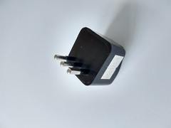 Italy, Chile, Uruguay – Type L Plug Adapter