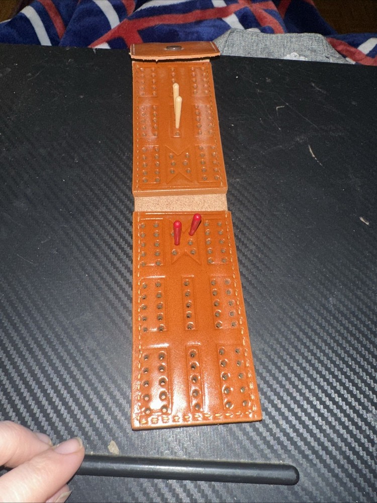 FOLDING CRIBBAGE BOARD TOP GRAIN Solid Cowhide Board Quality Crafted Pocketsize