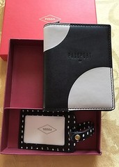 NWT FOSSIL Black/White Keely Travel Gift Set MSRP: $55.00