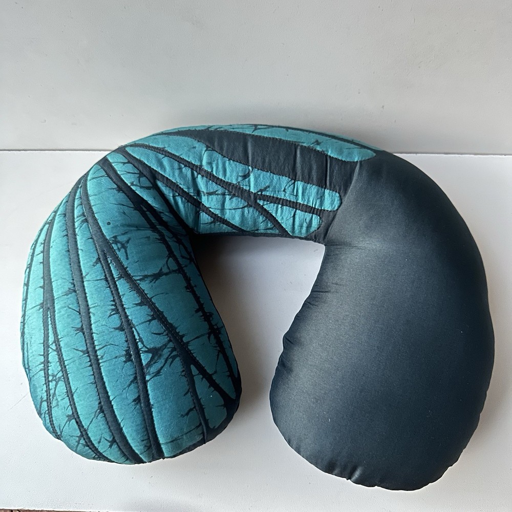 Dark Blue And Light Blue Travel, Neck, Pillow ￼