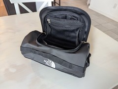 The North Face Base Camp Travel Canister Small Black Toiletry Bag Dopp Kit