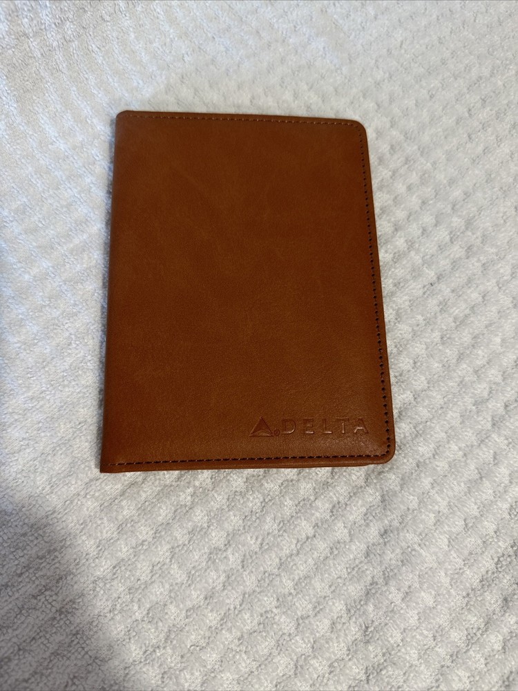 Tan Faux Leather US Passport Case – Delta Airlines ( branded)