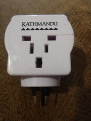 KATHMANDU 10A 250v MR02 White Multi Reverse Travel Adaptor: Australia:Used/VG